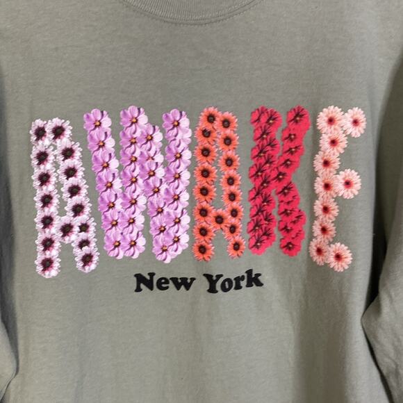 AWAKE NY Bloom Long Sleeve T-Shirt in Sage Men's Medium - Picture 4 of 7